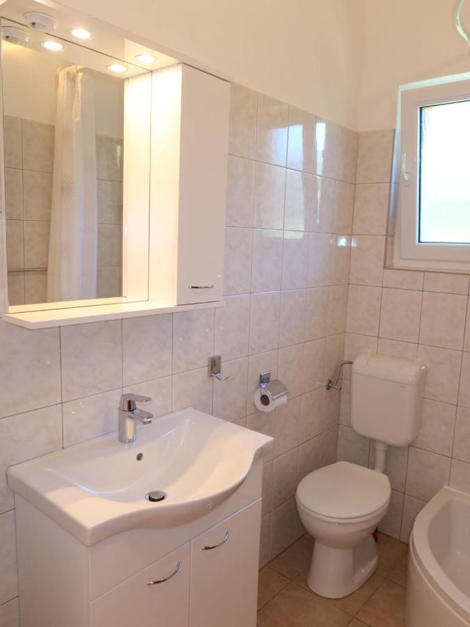 Holiday Home Ive By Interhome Petrčane Kültér fotó