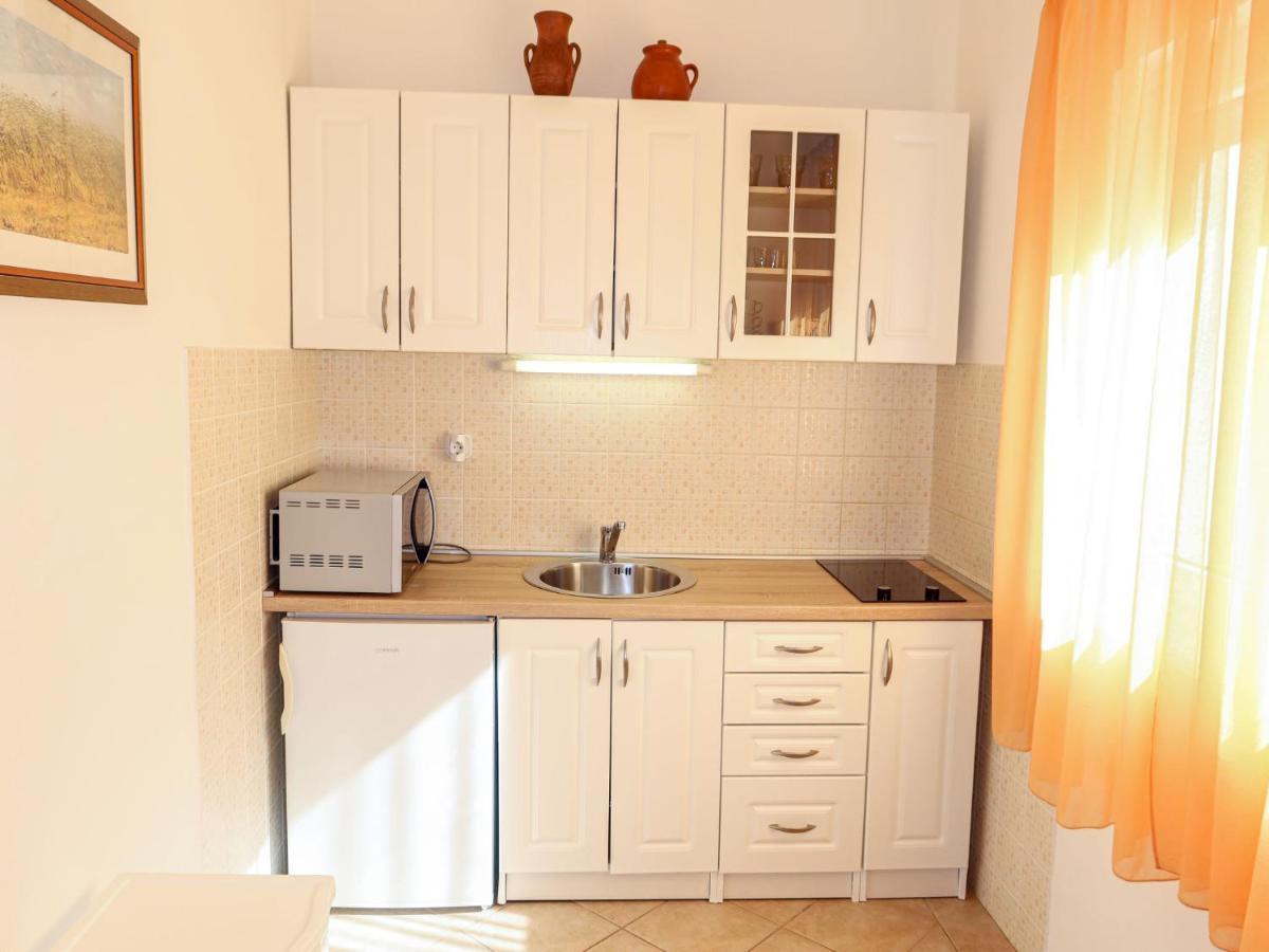 Holiday Home Ive By Interhome Petrčane Kültér fotó